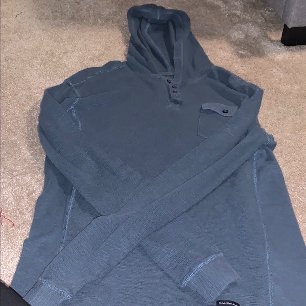 Men’s Calvin Klein shirt